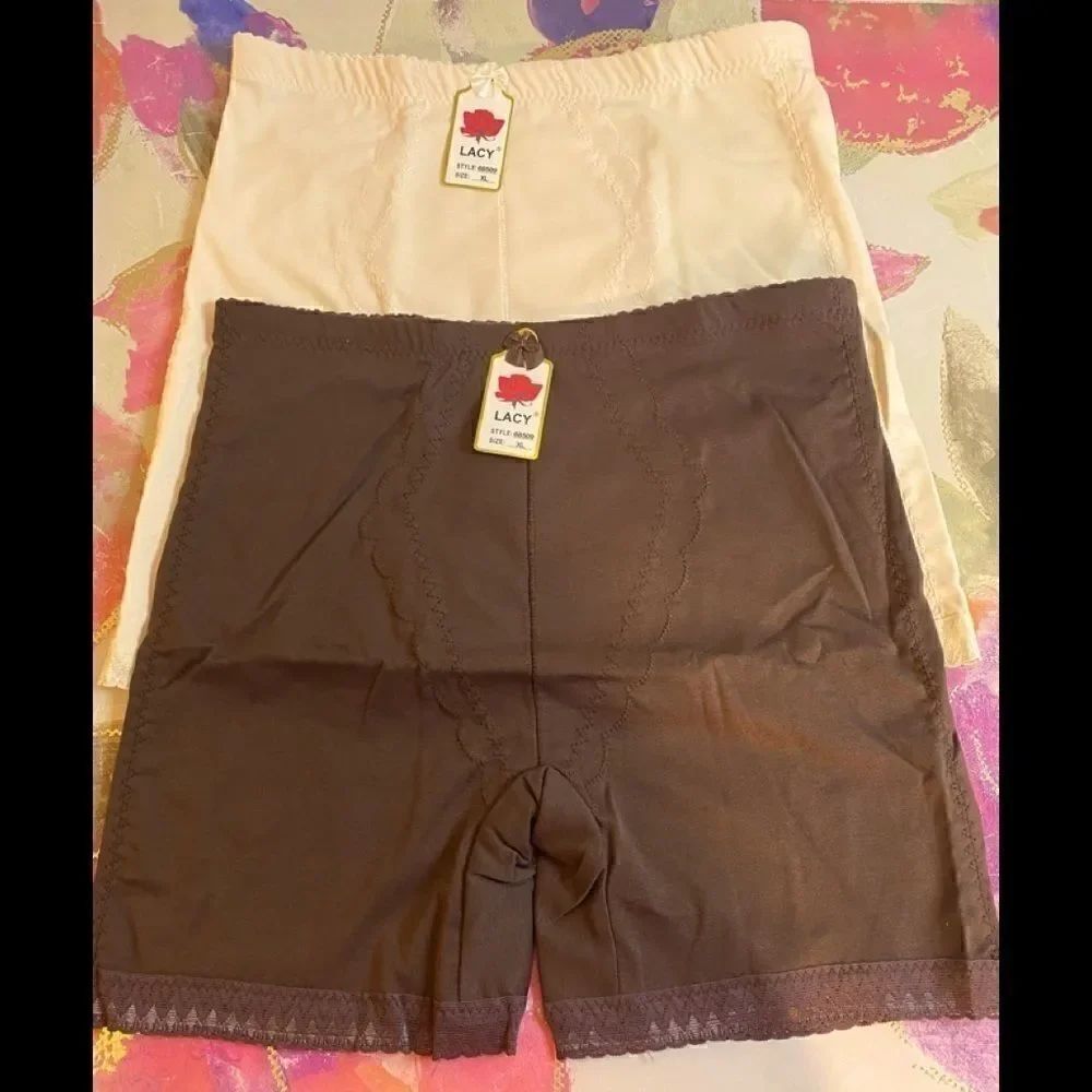 Lacy high waisted seamless shorts tummy control